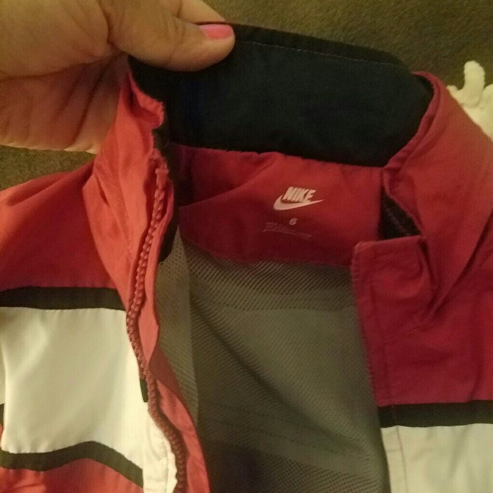 Nike Windbreaker Jacket - Picture 2 of 3
